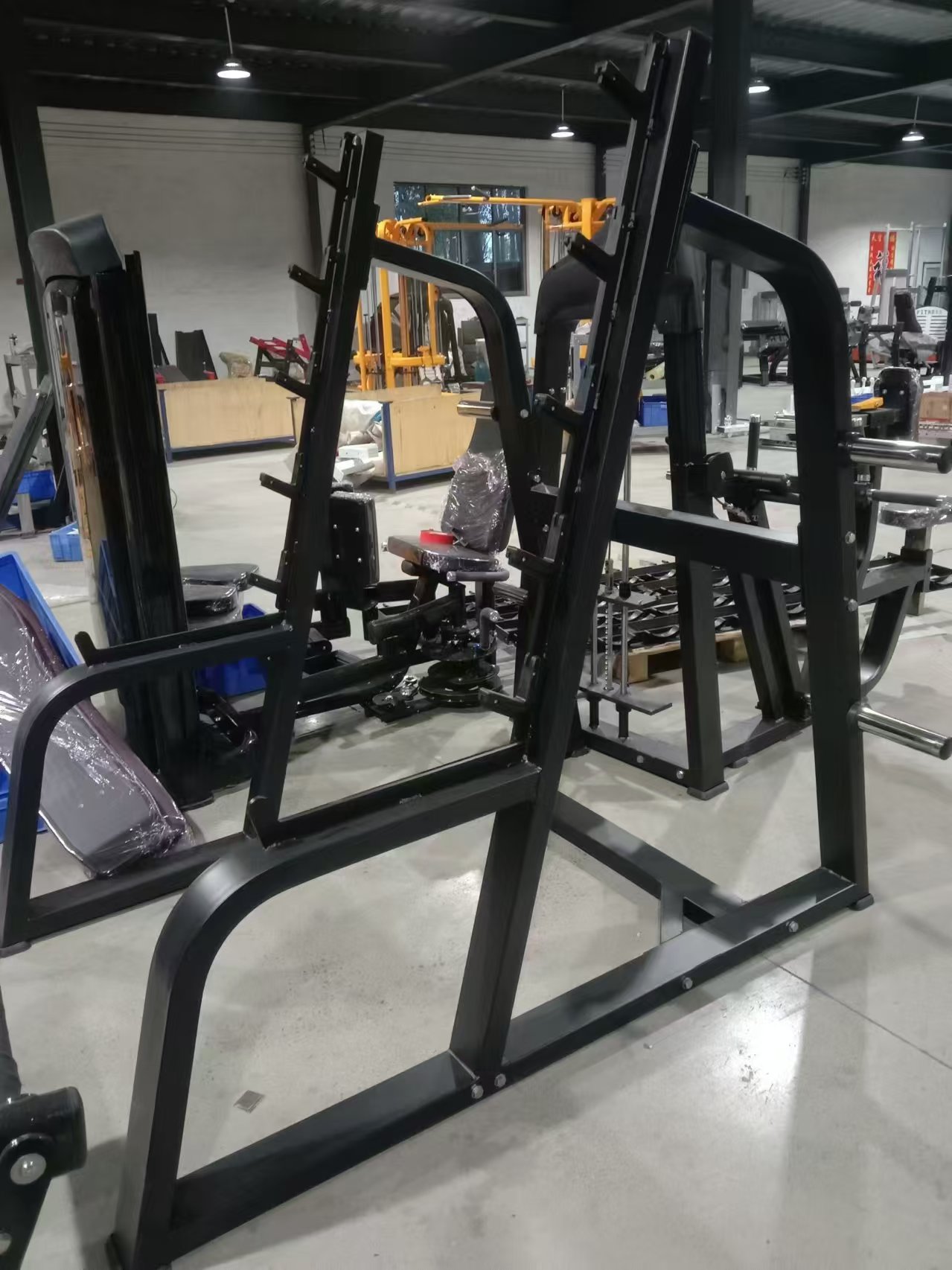 Heavy Equipment Lift - Squat Rack Power Cage, Plate Loaded